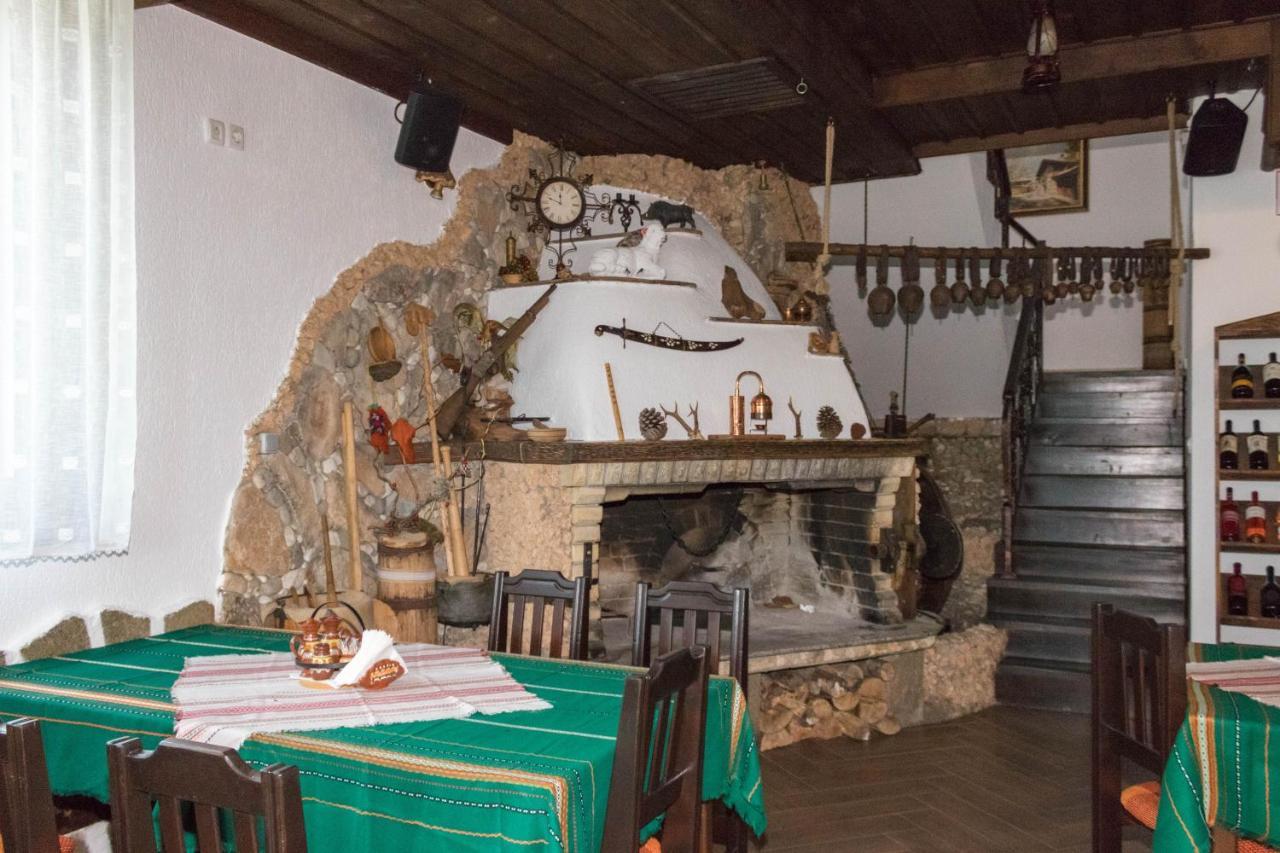 Hotel Uzunski Smolyan Bagian luar foto