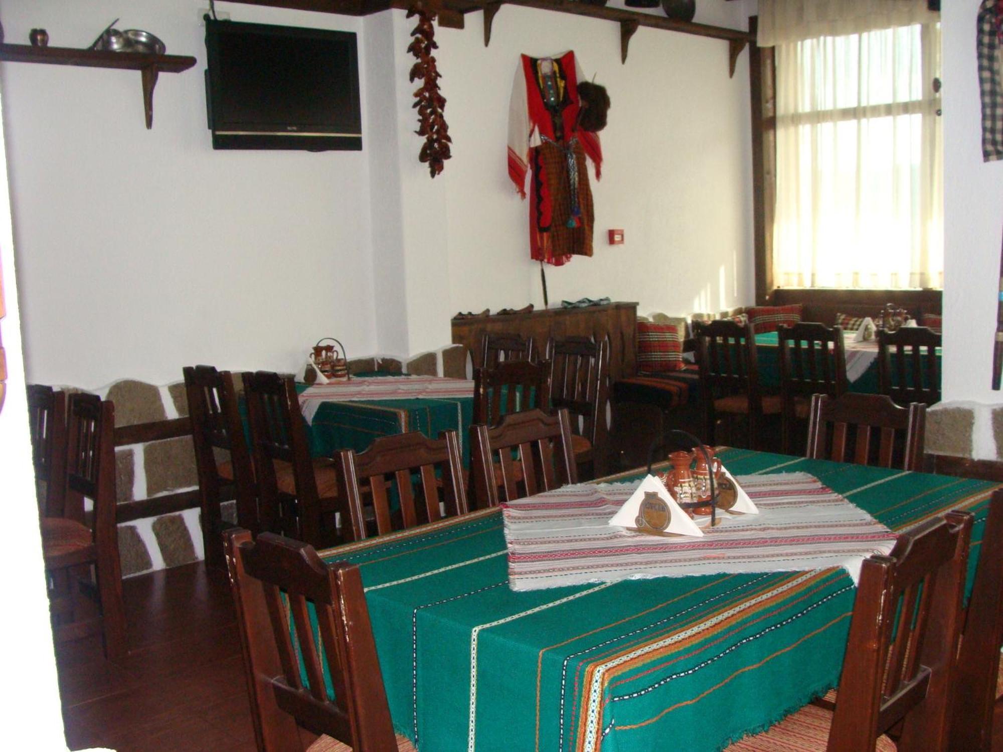 Hotel Uzunski Smolyan Bagian luar foto