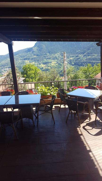 Hotel Uzunski Smolyan Bagian luar foto